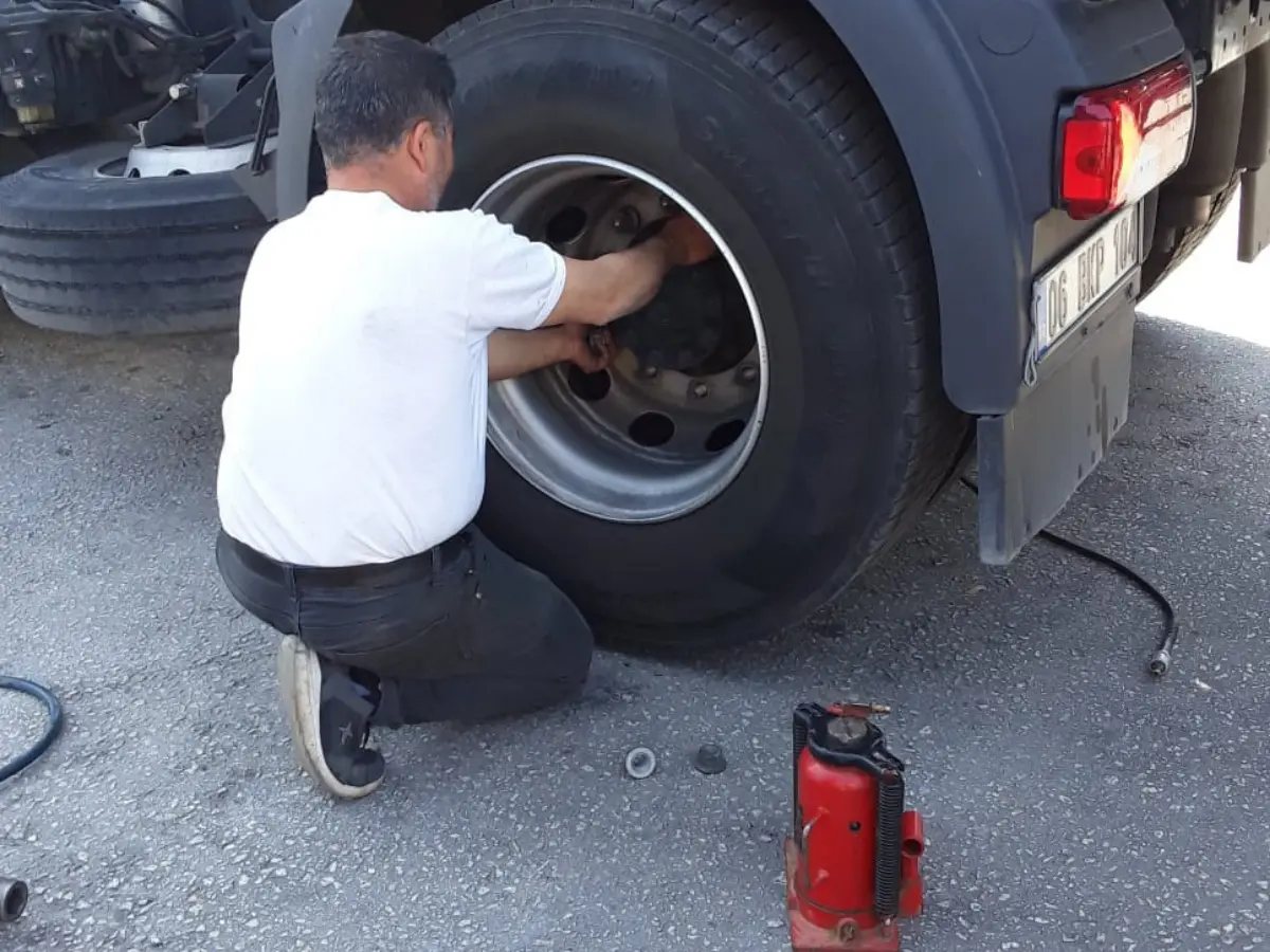 Bor Oto Lastikçi